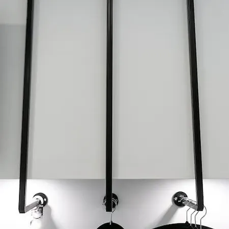 公寓 μarble Suite. 40sqm Center. Gas Heating. Private Entrance.secured24h 塞萨洛尼基
