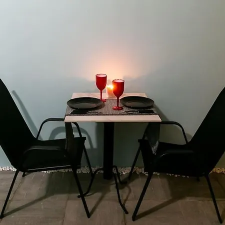 Appartement μarble Suite. 40sqm Center. Gas Heating. Private Entrance.secured24h Thessaloniki