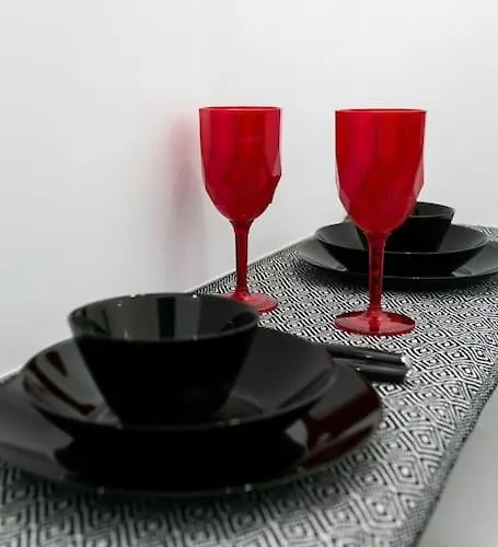 μarble Suite. 40sqm Center. Gas Heating. Private Entrance.secured24h * Thessaloniki