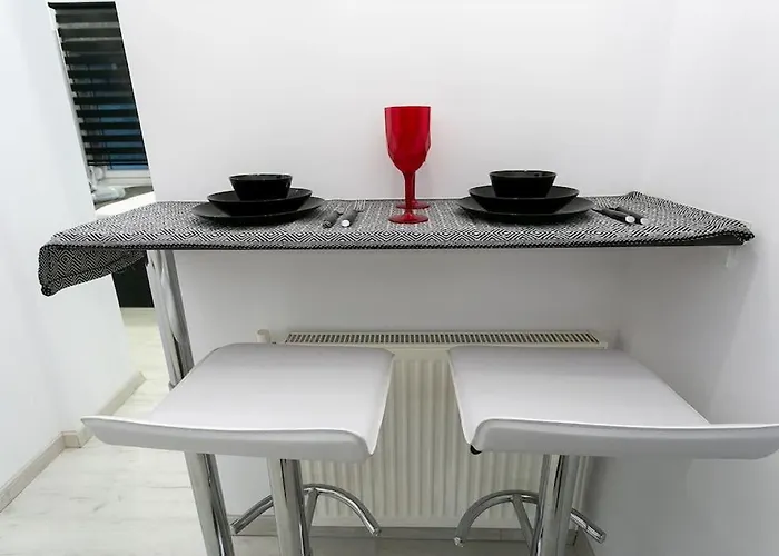 μarble Suite. 40sqm Center. Gas Heating. Private Entrance.secured24h Appartement *