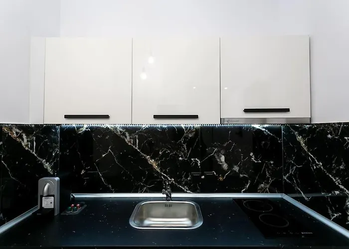 Appartement μarble Suite. 40sqm Center. Gas Heating. Private Entrance.secured24h *